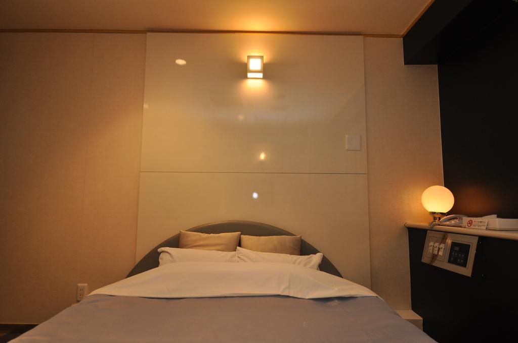 Hotel Boston Club (Adults Only) Tokió Szoba fotó